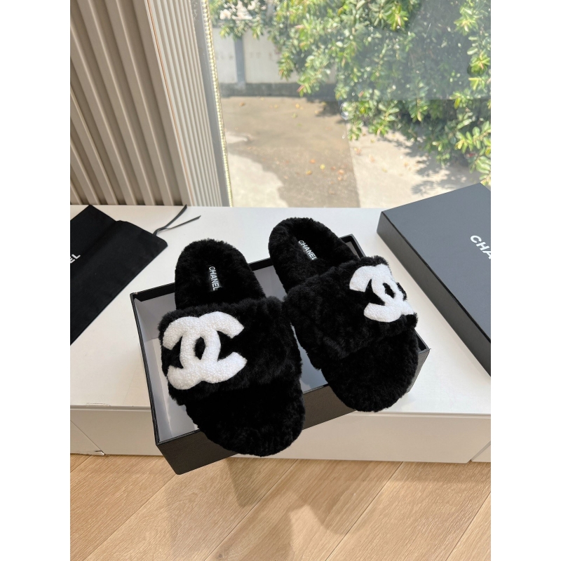 Ch*el slippers